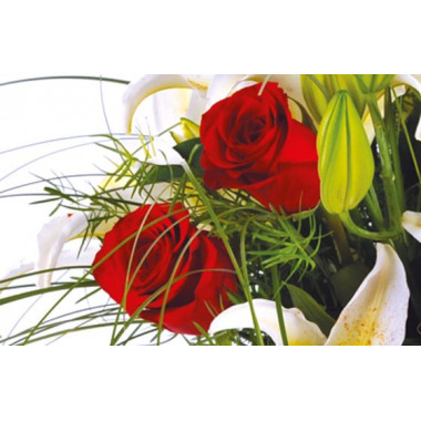 Fleurs en Deuil | zoom sur de roses rouges du bouquet de fleurs Duchesse